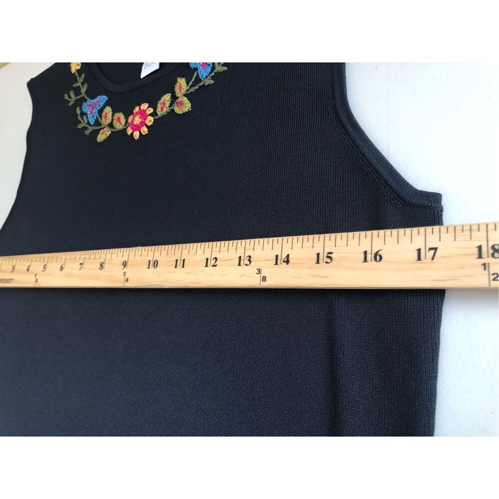 M Nicole XL Navy Embroidered Floral Sleeveless Knit Tank Top - Picture 8 of 13